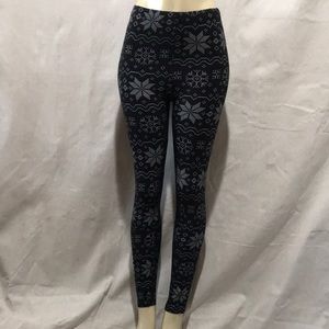 Viv collection Snowflake black leggings